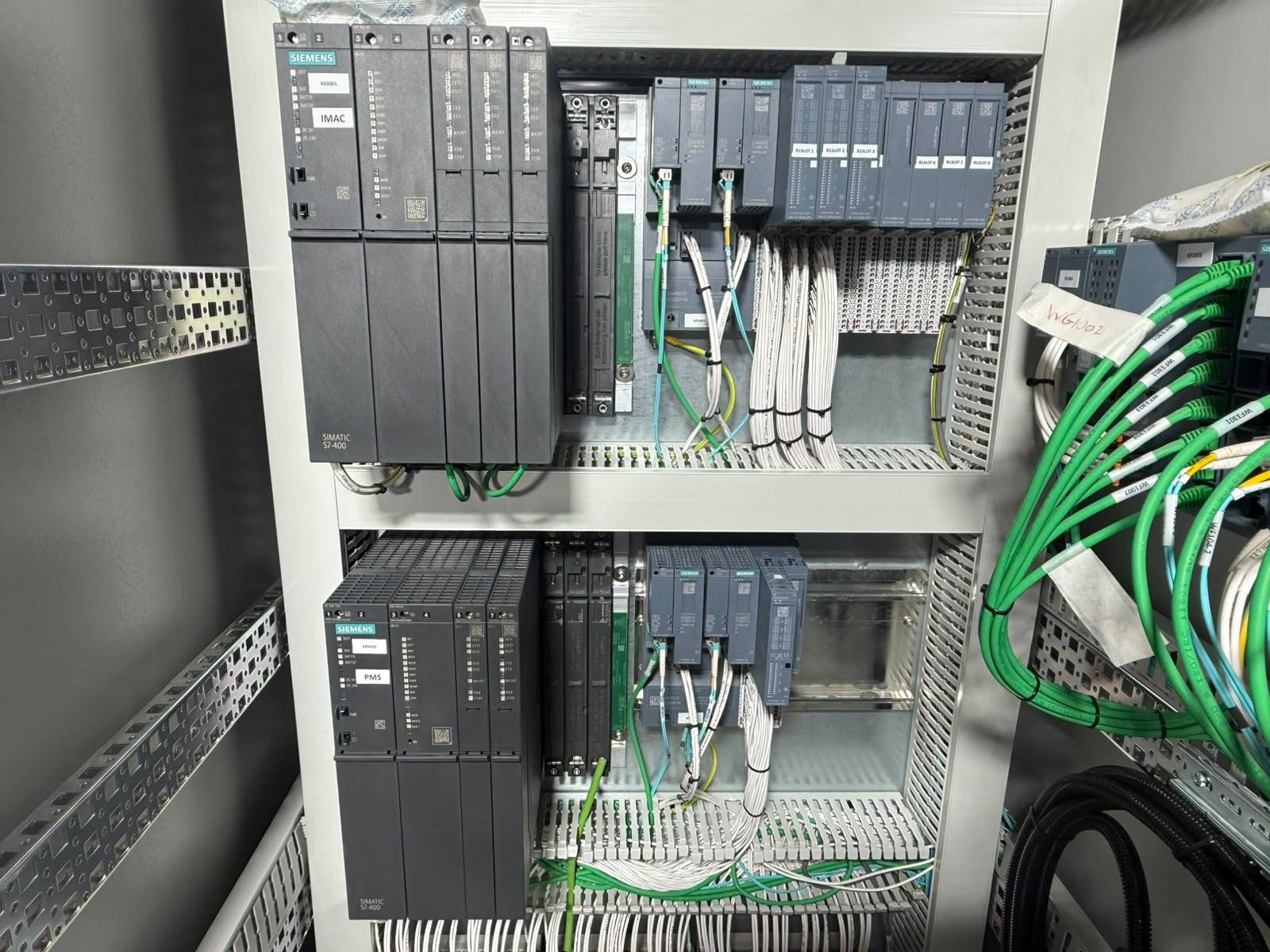 Siemens S7-400H redundant IMAC and PMS controllers with ET 200SP HA I/O on TenneT's HVDC platform